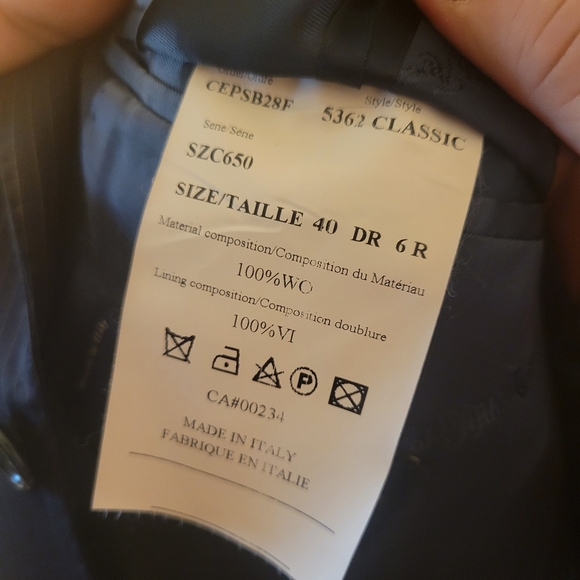 Saks Fifth  Avenue Zegna Navy Blue Pinstripe suit jacket 40R - Picture 4 of 5